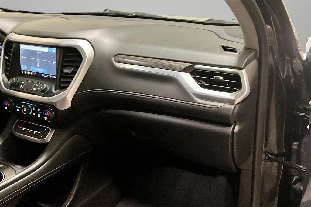 Used 2023 GMC Acadia SLT image 26