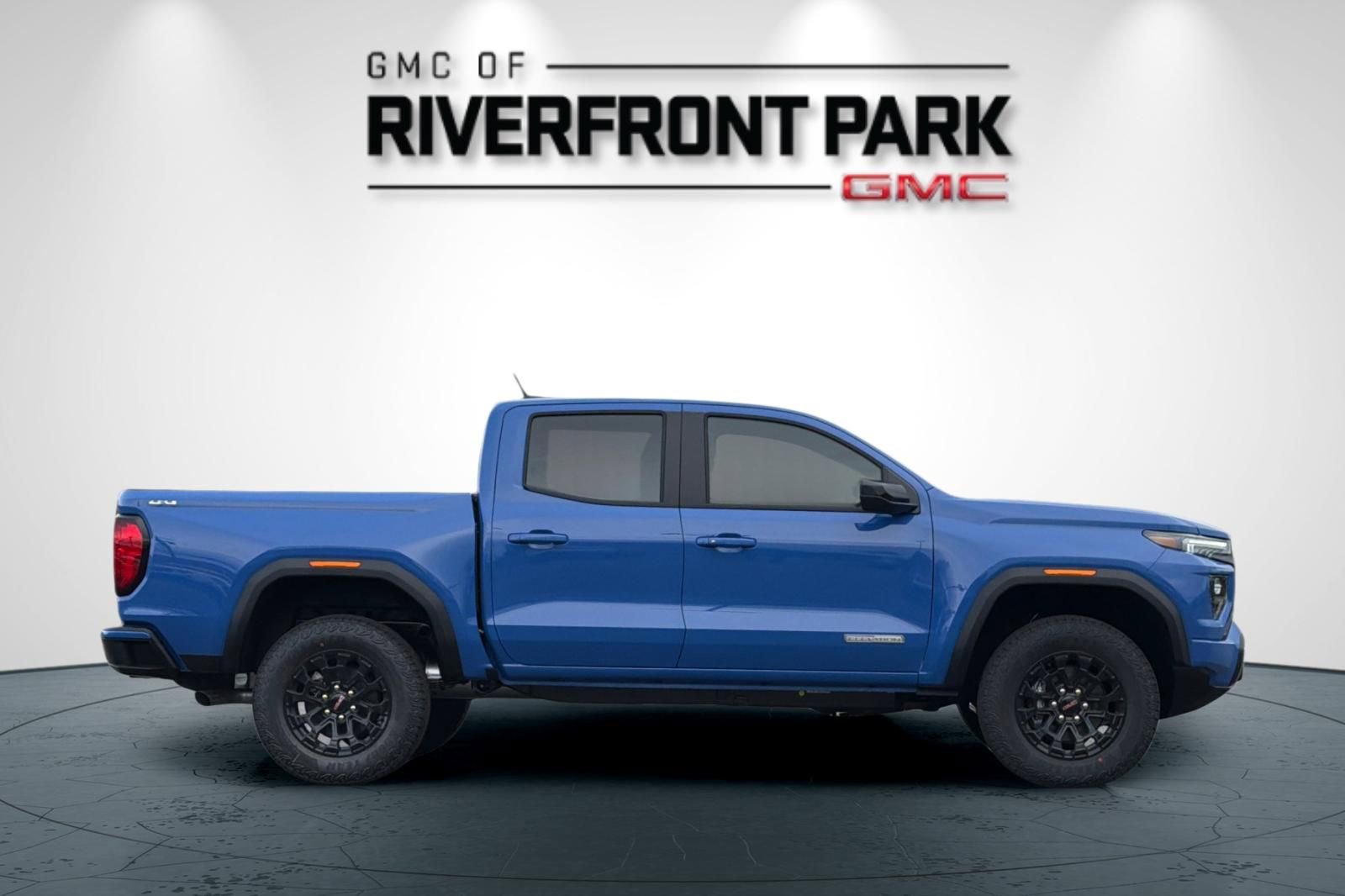 New 2026 GMC Canyon Elevation AWD/4WD image 2