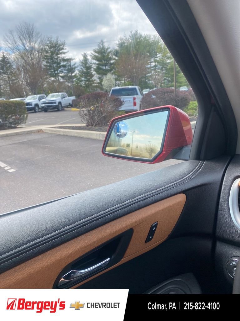 Used 2013 Chevrolet Traverse LT image 40