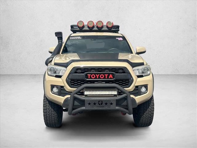Used 2018 Toyota Tacoma TRD Off-Road w/ Technology Package RWD image 2