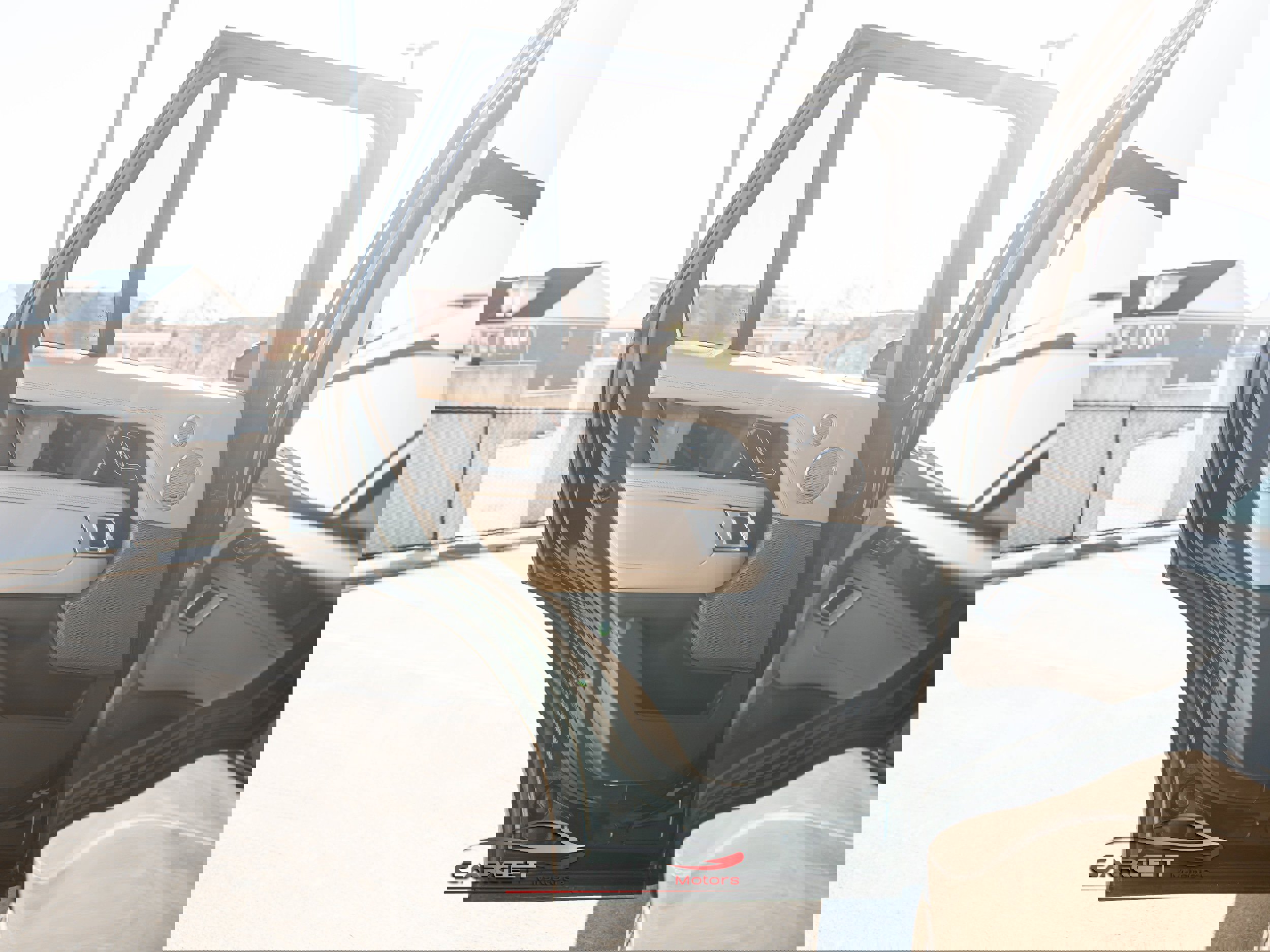 Used 2020 Land Rover Range Rover HSE image 43