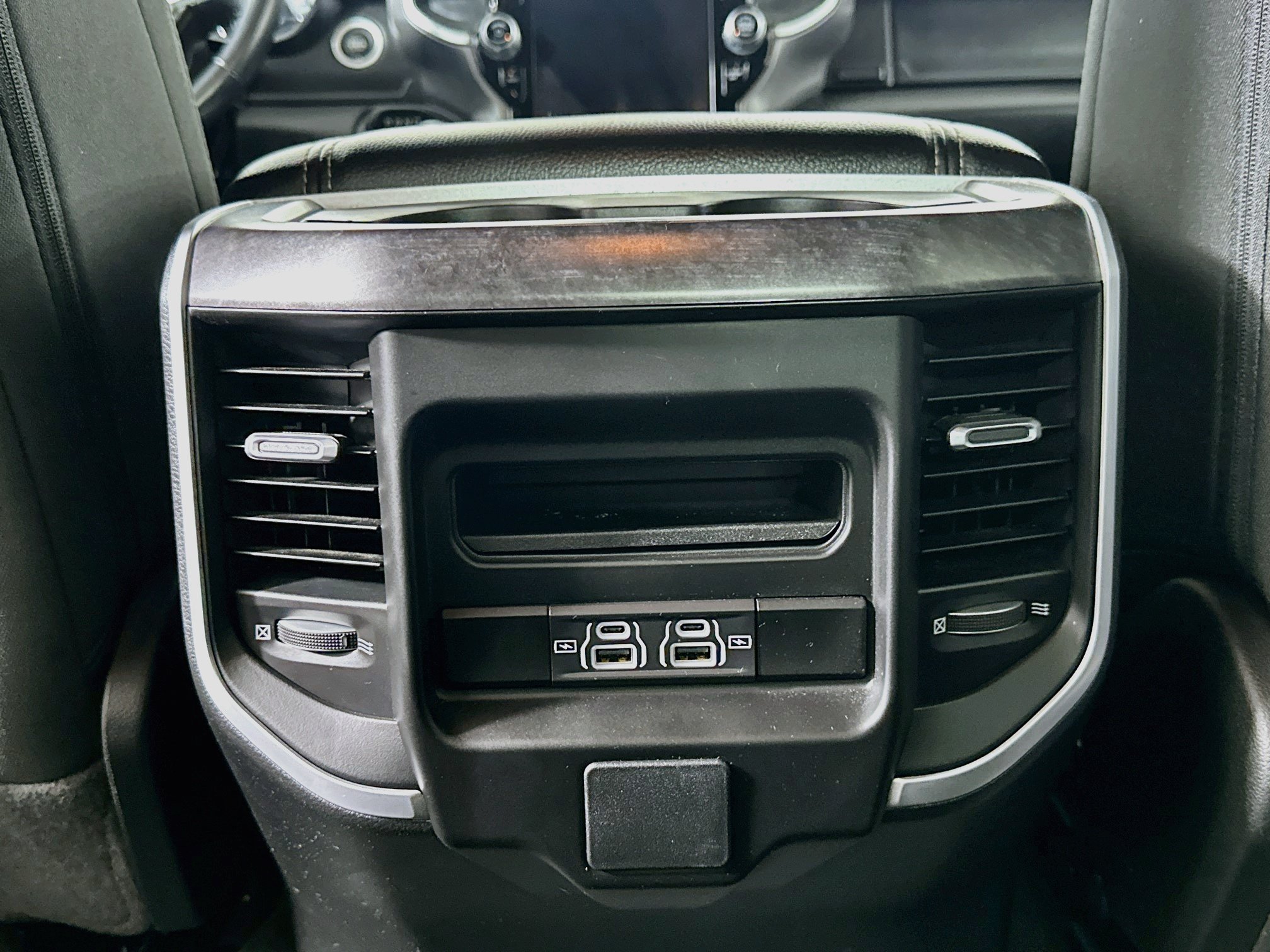 Used 2023 RAM 1500 Big Horn AWD/4WD image 27