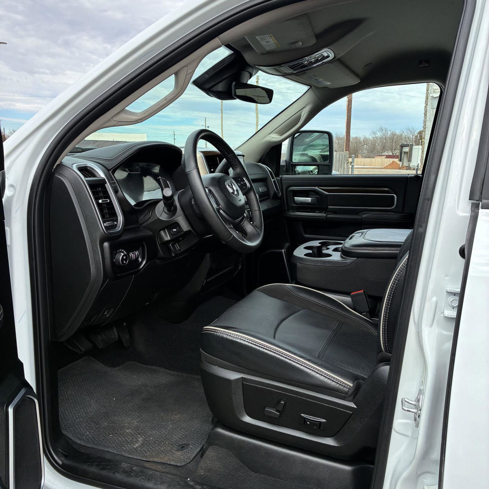 Used 2024 RAM 2500 Laramie w/ Safety Group image 2