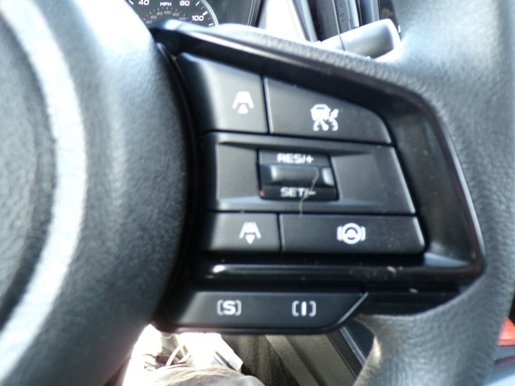 Used 2024 Subaru Crosstrek 2.0i Premium AWD/4WD image 25