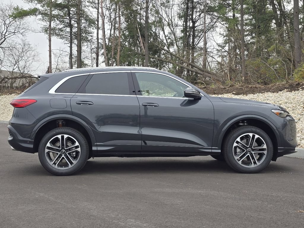 New 2026 Audi Q5 Premium Plus AWD/4WD image 25