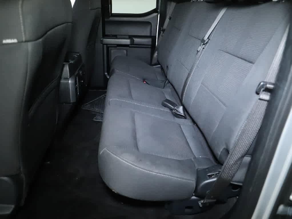 Used 2017 Ford F150 XLT w/ Equipment Group 302A Luxury AWD/4WD image 14