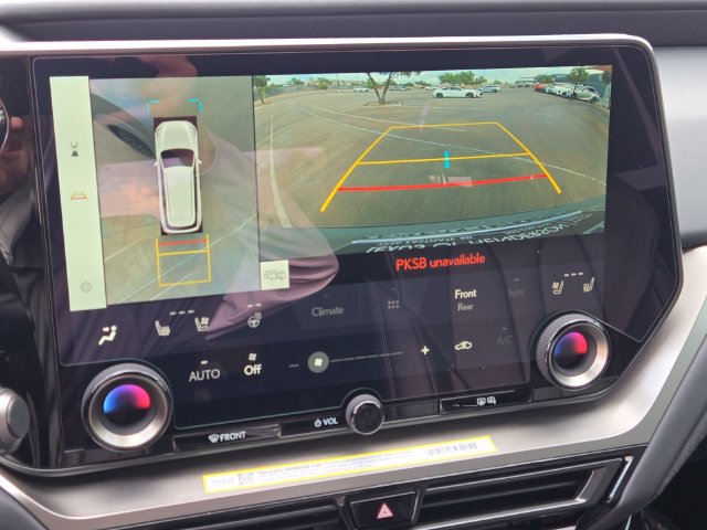 New 2026 Lexus TX 500h AWD w/ Technology Package image 12