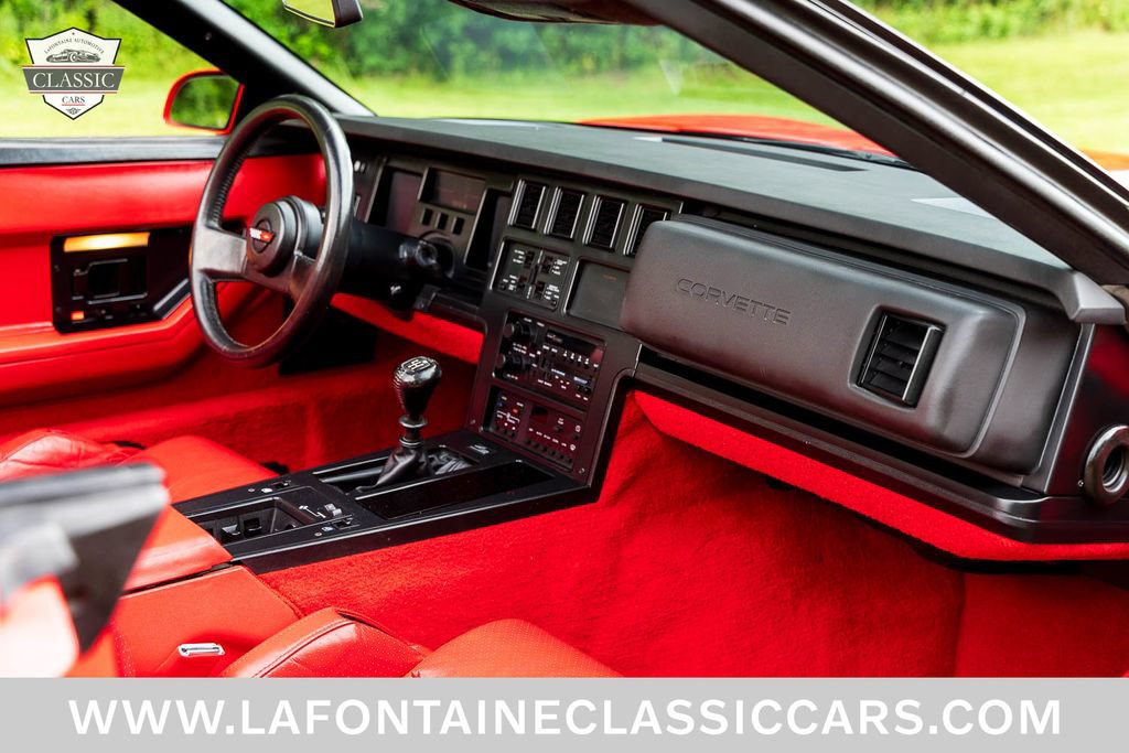 Used 1988 Chevrolet Corvette Convertible RWD image 75