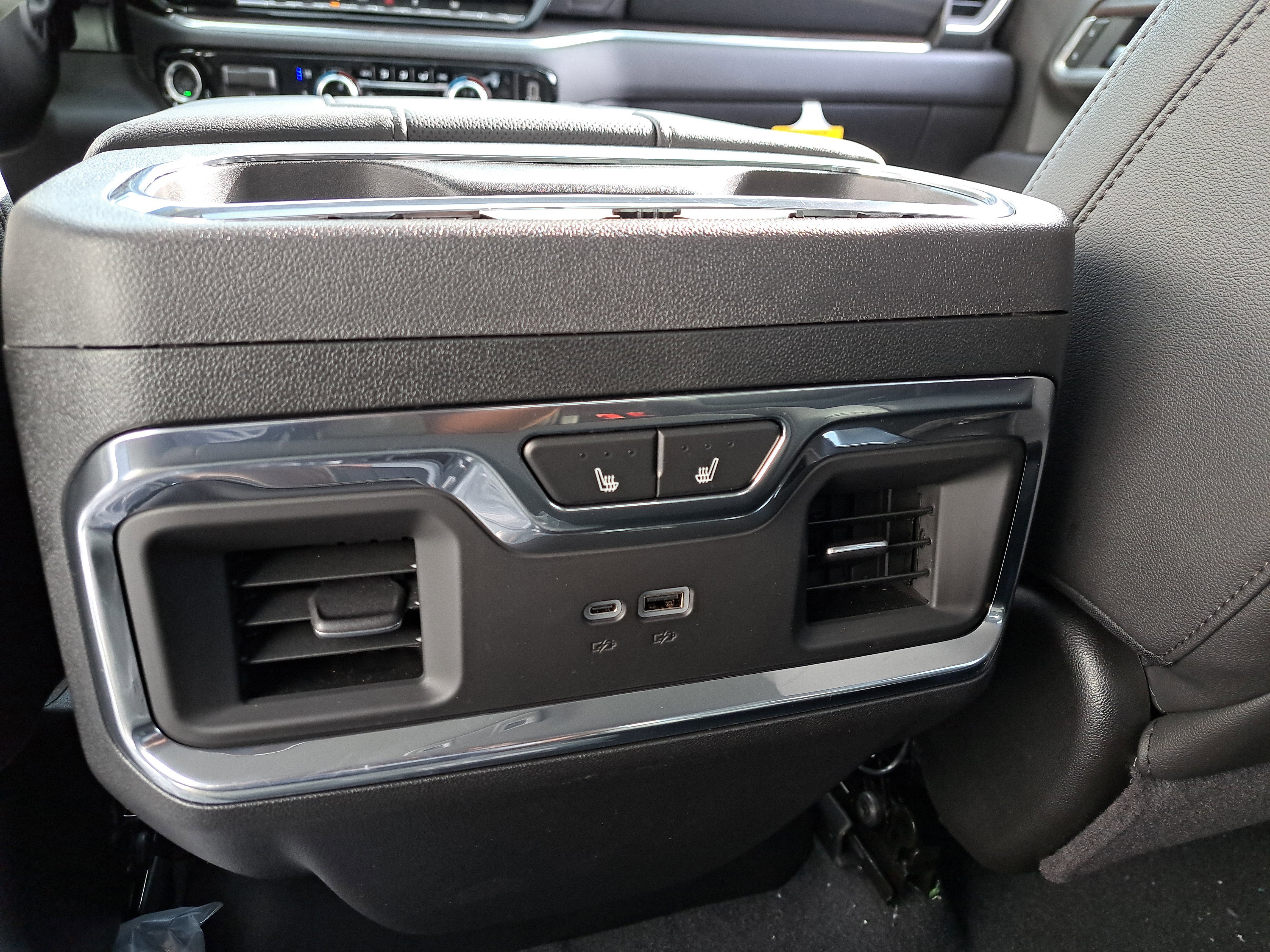 New 2025 GMC Sierra 2500 SLT w/ SLT Premium Package image 14