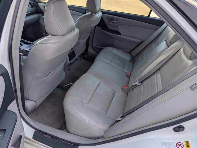 Used 2017 Toyota Camry XLE FWD image 11
