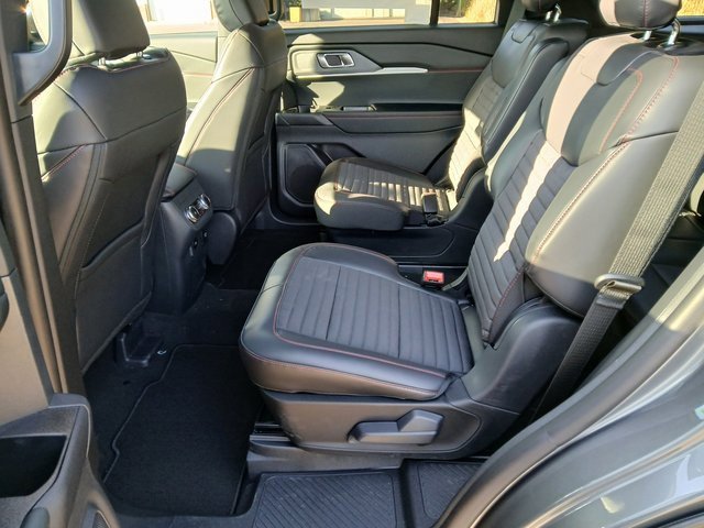 New 2025 Ford Explorer ST-Line w/ Premium Package image 26