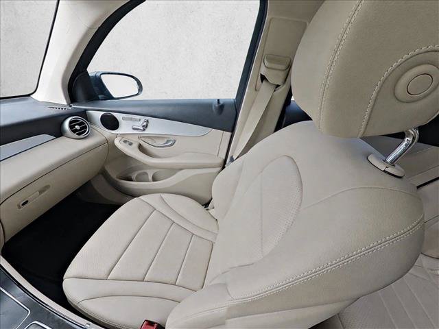Used 2022 Mercedes-Benz GLC 300 image 20