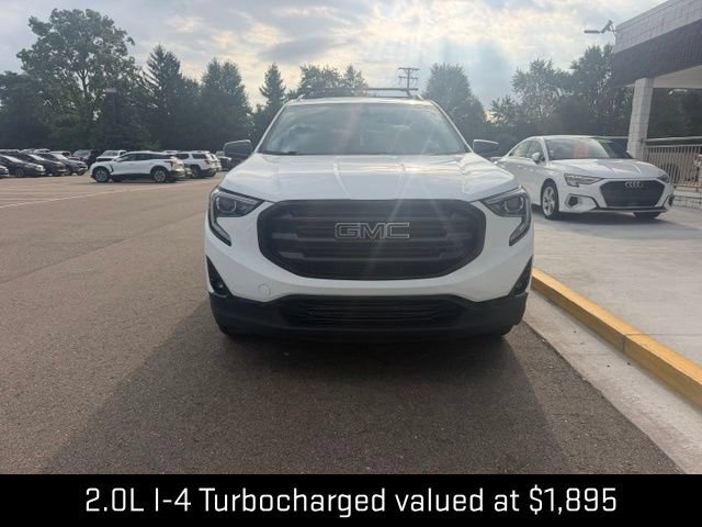 Used 2020 GMC Terrain SLT w/ Preferred Package AWD/4WD image 3