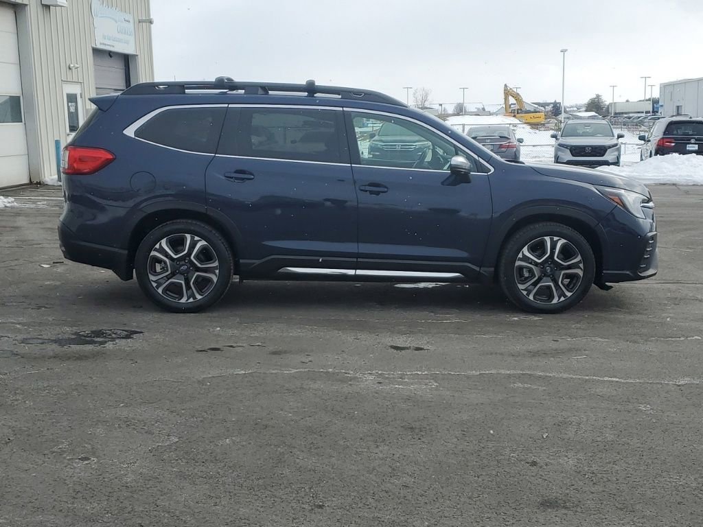 Used 2023 Subaru Ascent Limited w/ Technology Package image 10