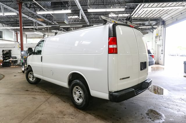 Used 2020 Chevrolet Express 2500 w/ Driver Convenience Package RWD image 7