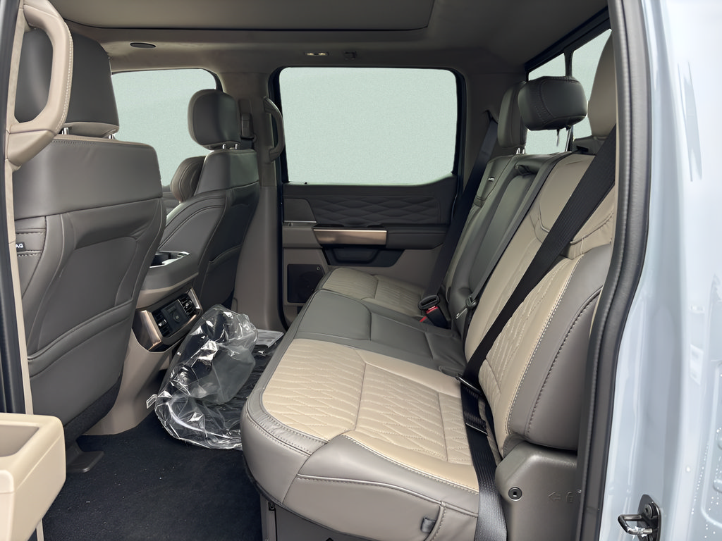 New 2026 Ford F350 Platinum w/ Platinum Plus Package AWD/4WD image 5