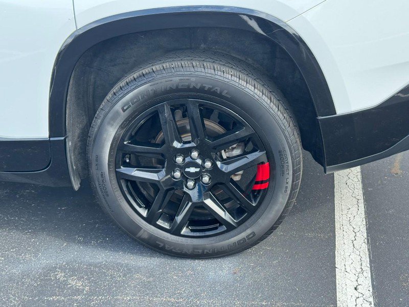 Used 2021 Chevrolet Traverse Premier w/ Redline Edition AWD/4WD image 7