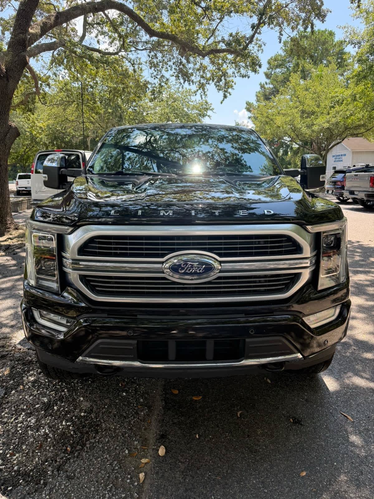 Used 2022 Ford F150 Limited AWD/4WD image 7