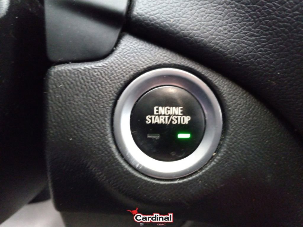 Used 2020 Chevrolet Equinox LT w/ Driver Convenience Package image 30