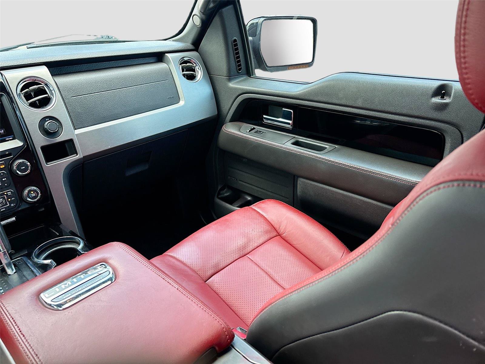 Used 2013 Ford F150 Limited AWD/4WD image 23