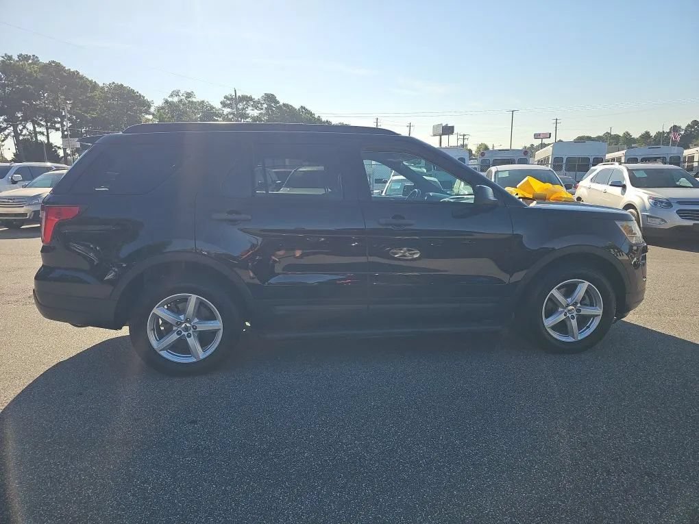 Used 2018 Ford Explorer 4WD image 6