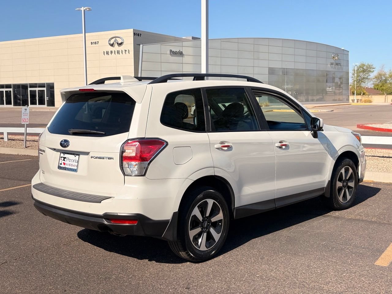 Used 2018 Subaru Forester 2.5i Premium w/ All-Weather Package AWD/4WD image 6