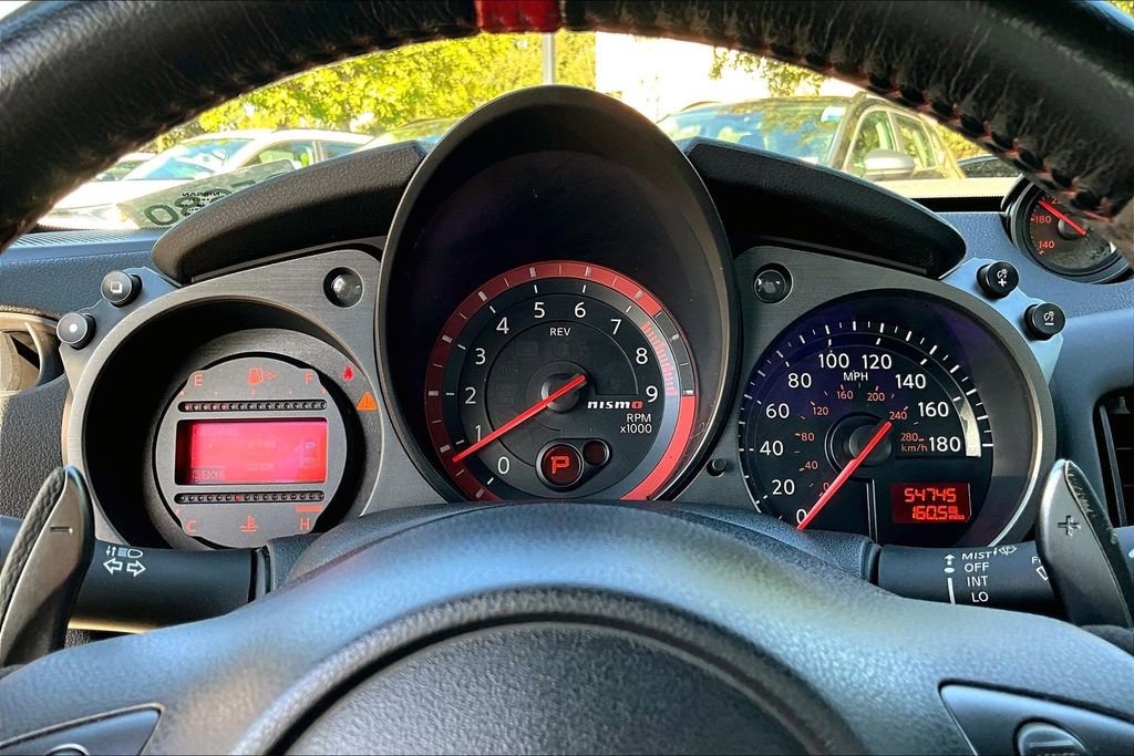 Used 2016 Nissan 370Z NISMO image 9