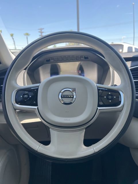 Used 2023 Volvo XC90 B5 Plus w/ Protection Package Premier AWD/4WD image 11