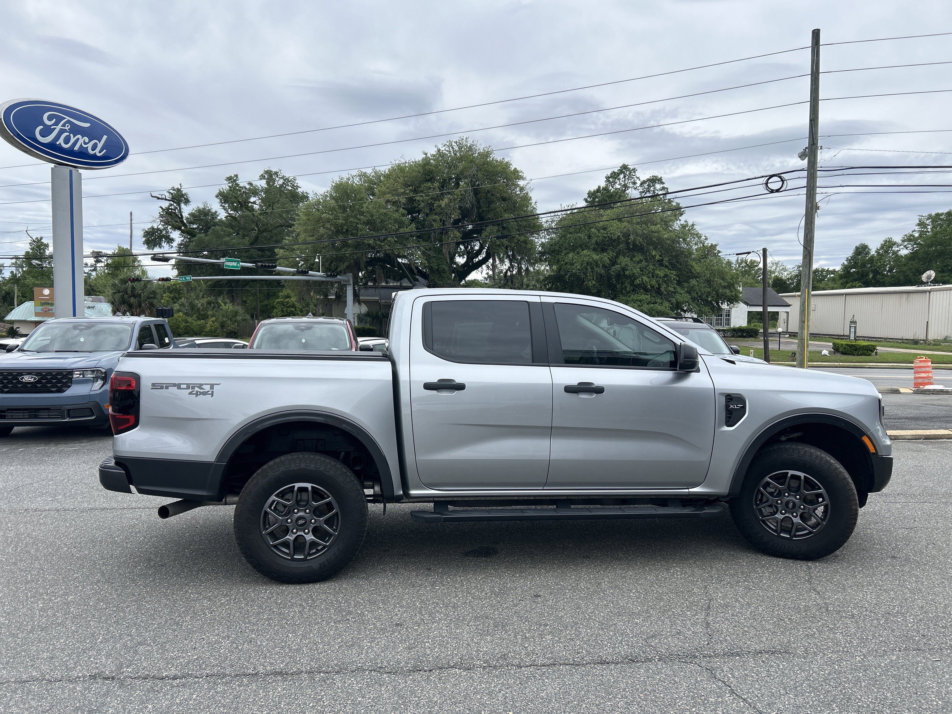 Certified 2024 Ford Ranger XLT w/ Trailer Tow Package AWD/4WD image 8