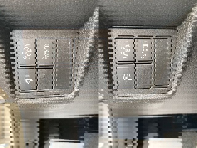 Used 2018 Honda Accord Touring image 34