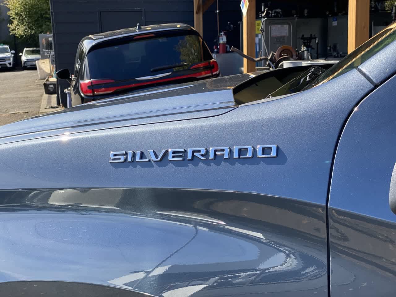 Used 2022 Chevrolet Silverado 1500 Custom AWD/4WD image 10