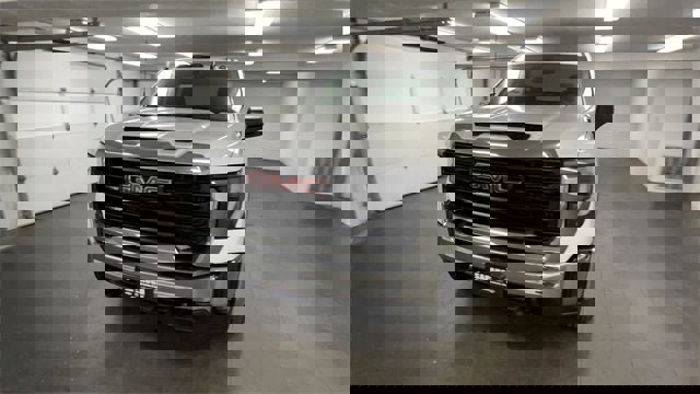 New 2025 GMC Sierra 3500 Pro image 3