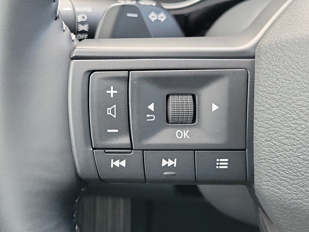 New 2026 Nissan Pathfinder SV FWD image 29