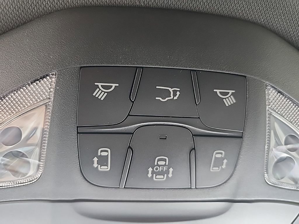New 2026 Chrysler Pacifica Select image 34