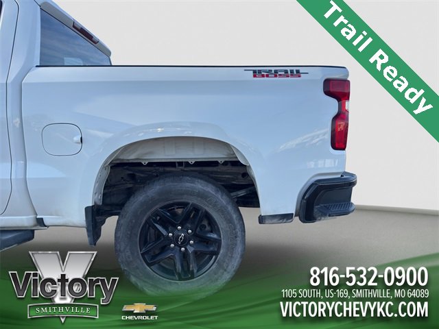 Used 2022 Chevrolet Silverado 1500 LT Trail Boss w/ LPO, Dark Essentials Package image 21
