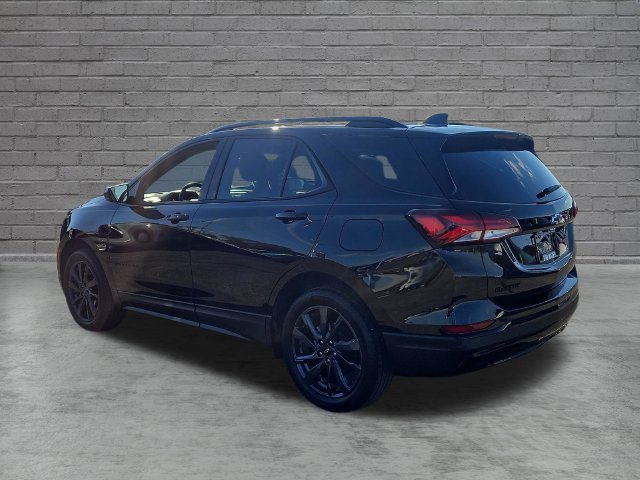 Used 2024 Chevrolet Equinox RS AWD/4WD image 3