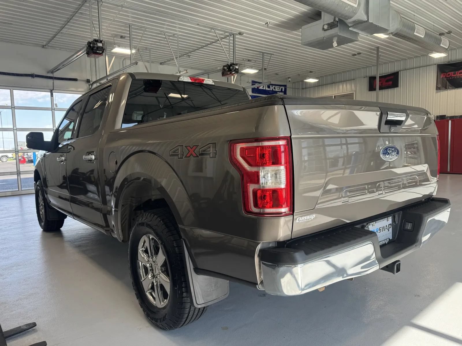 Used 2019 Ford F150 XLT w/ Equipment Group 302A Luxury AWD/4WD image 6
