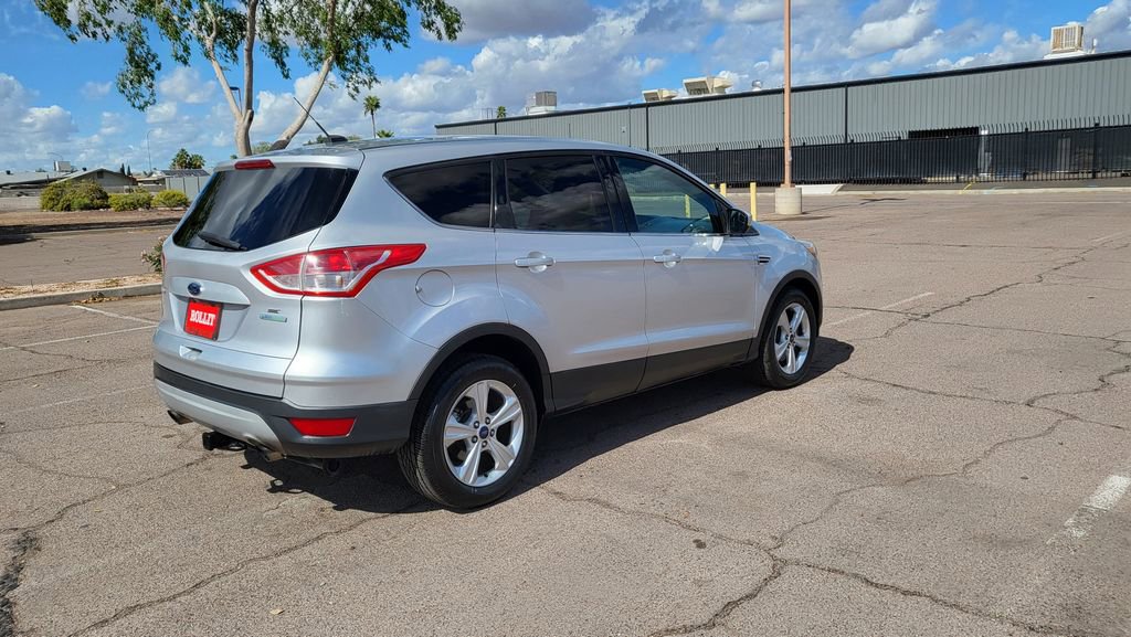 Used 2015 Ford Escape SE image 9