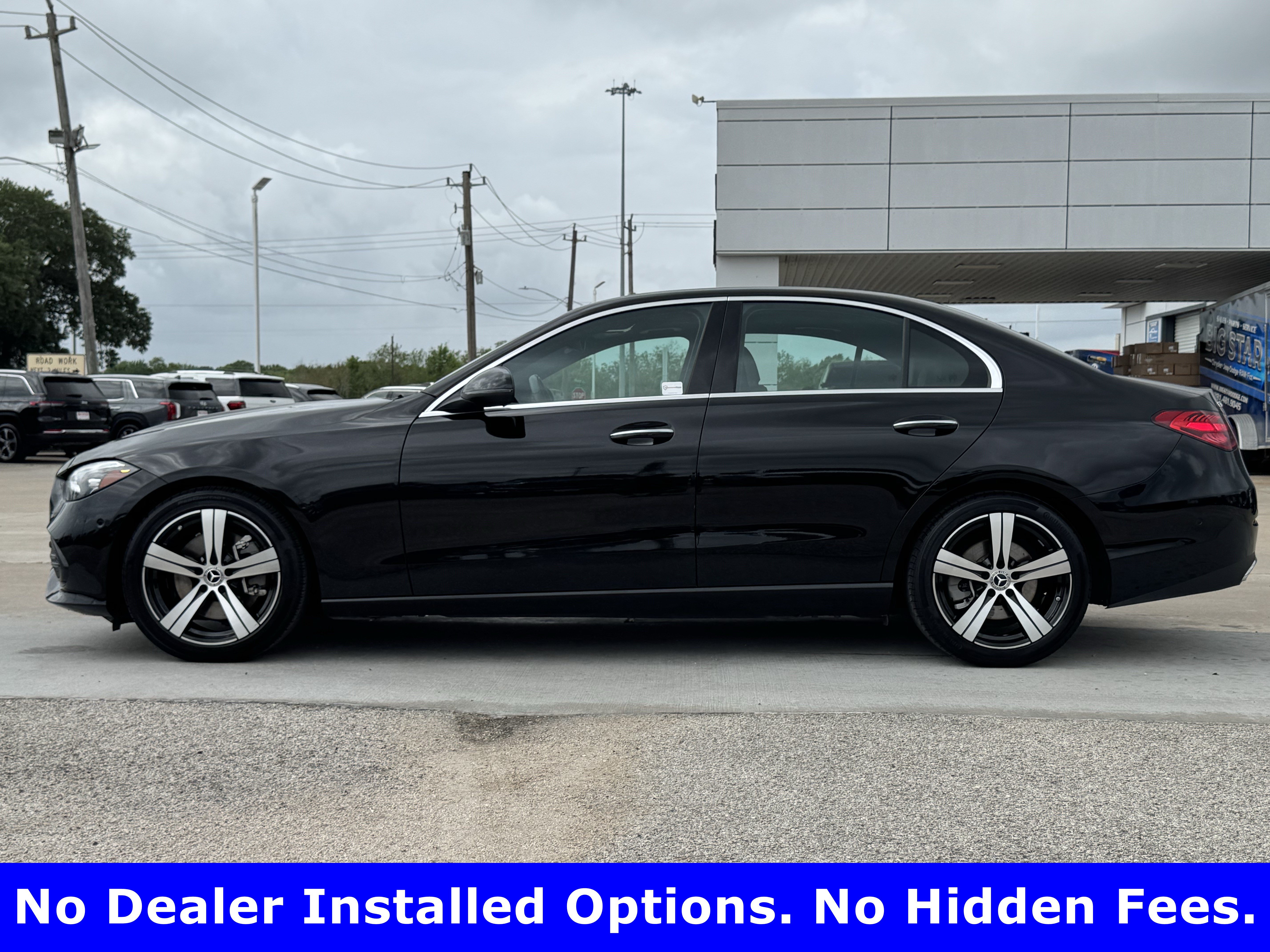 Used 2025 Mercedes-Benz C 300 4MATIC Sedan image 7