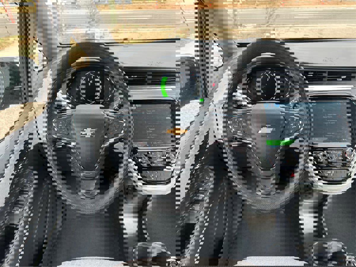 Used 2021 Chevrolet Bolt LT image 15