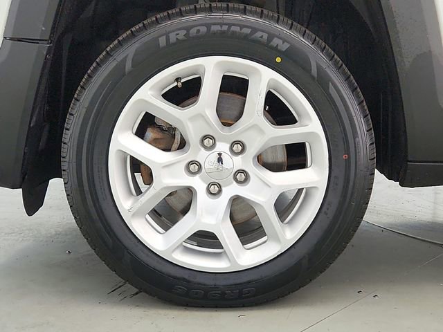 Used 2018 Jeep Renegade Sport w/ Power & Air Group image 30