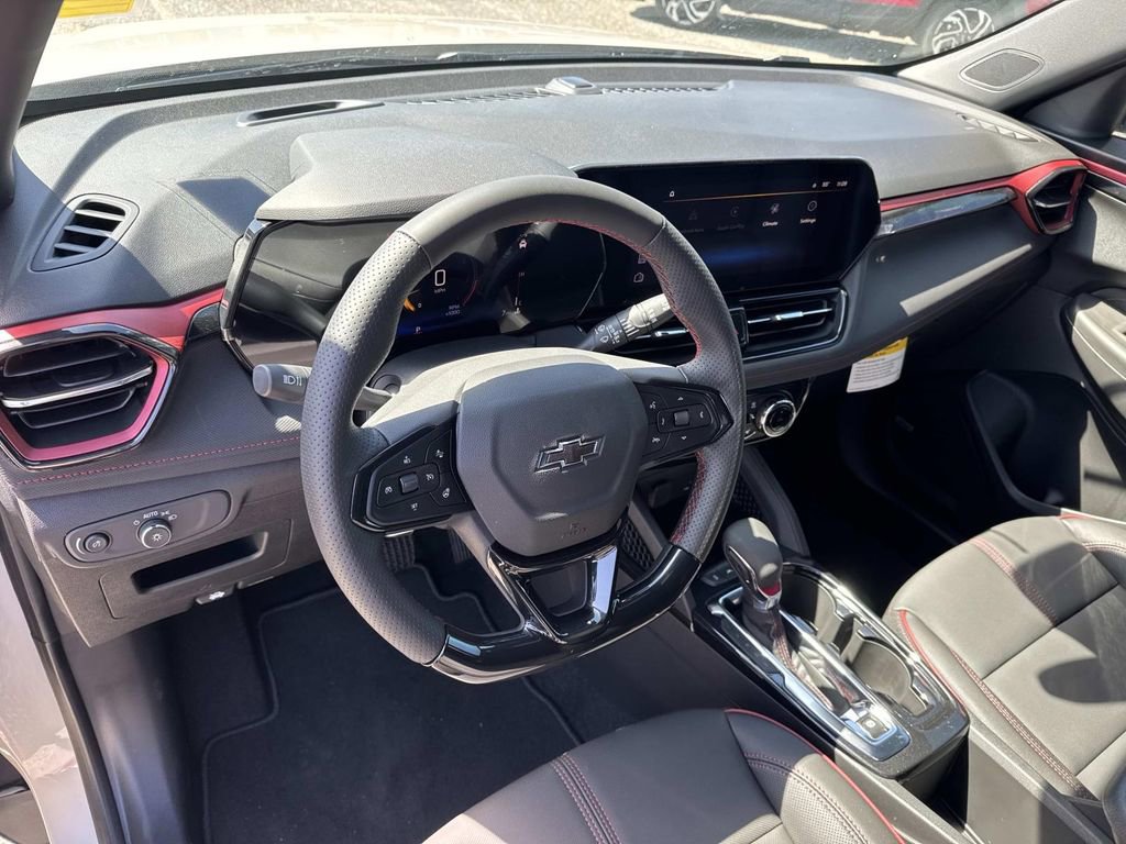 New 2026 Chevrolet TrailBlazer RS w/ Convenience Package FWD image 17