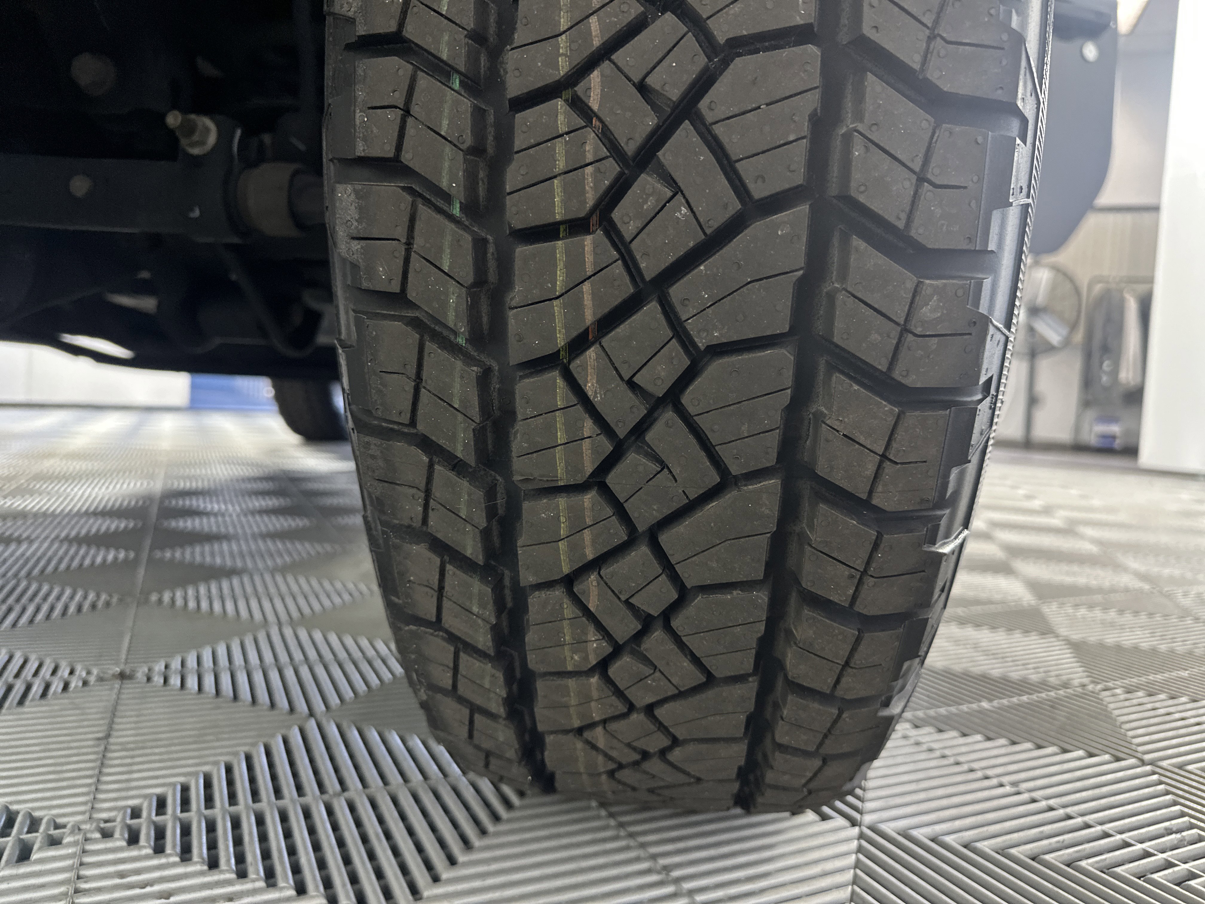 Used 2020 Jeep Wrangler Unlimited Sahara image 12