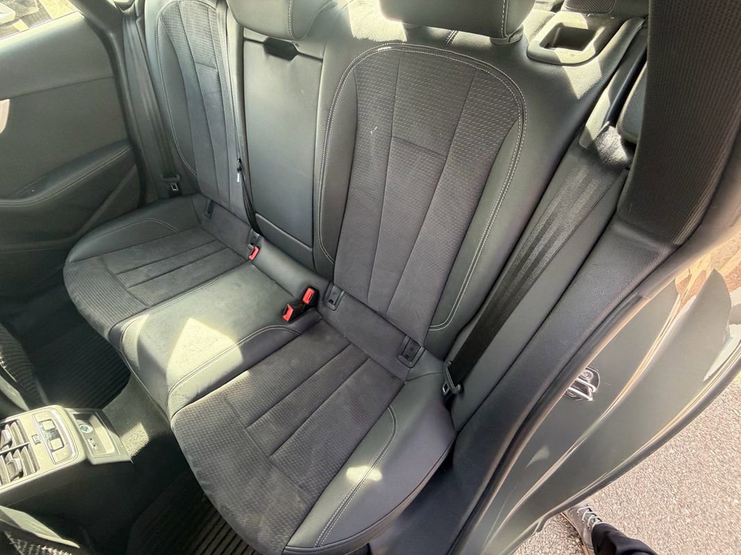 Used 2023 Audi A5 2.0T Prestige image 13