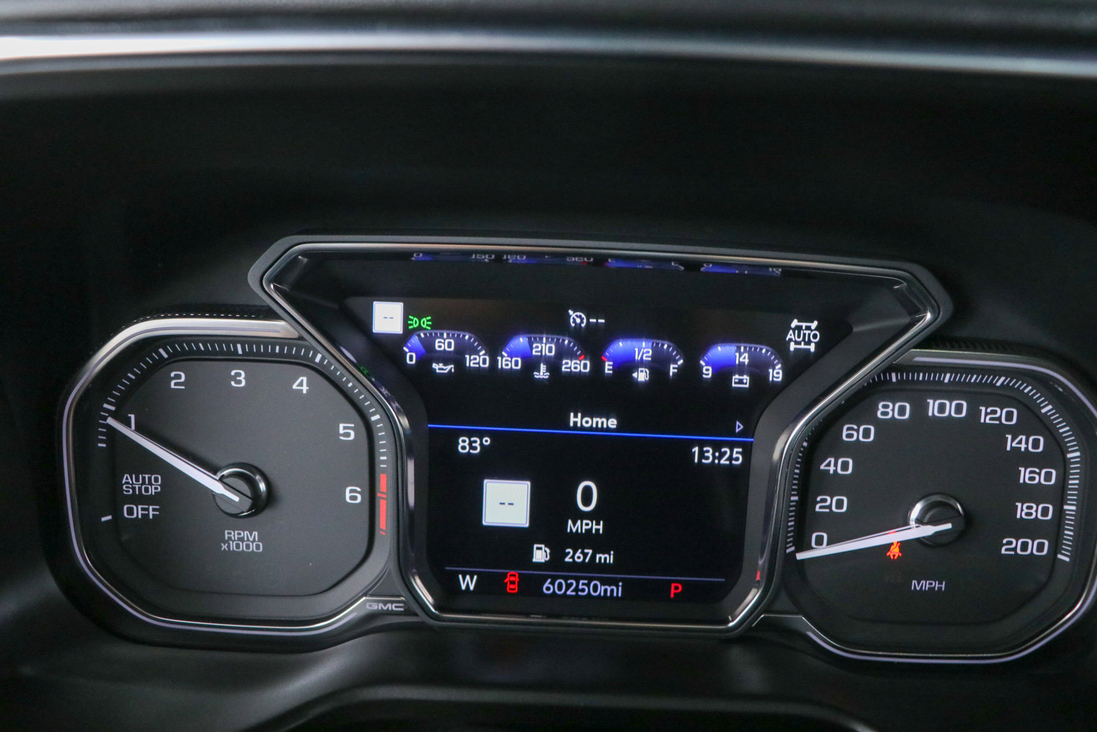 Used 2021 GMC Yukon Denali AWD/4WD image 16