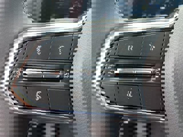 New 2026 Chevrolet Equinox LT w/ Convenience Package II image 22