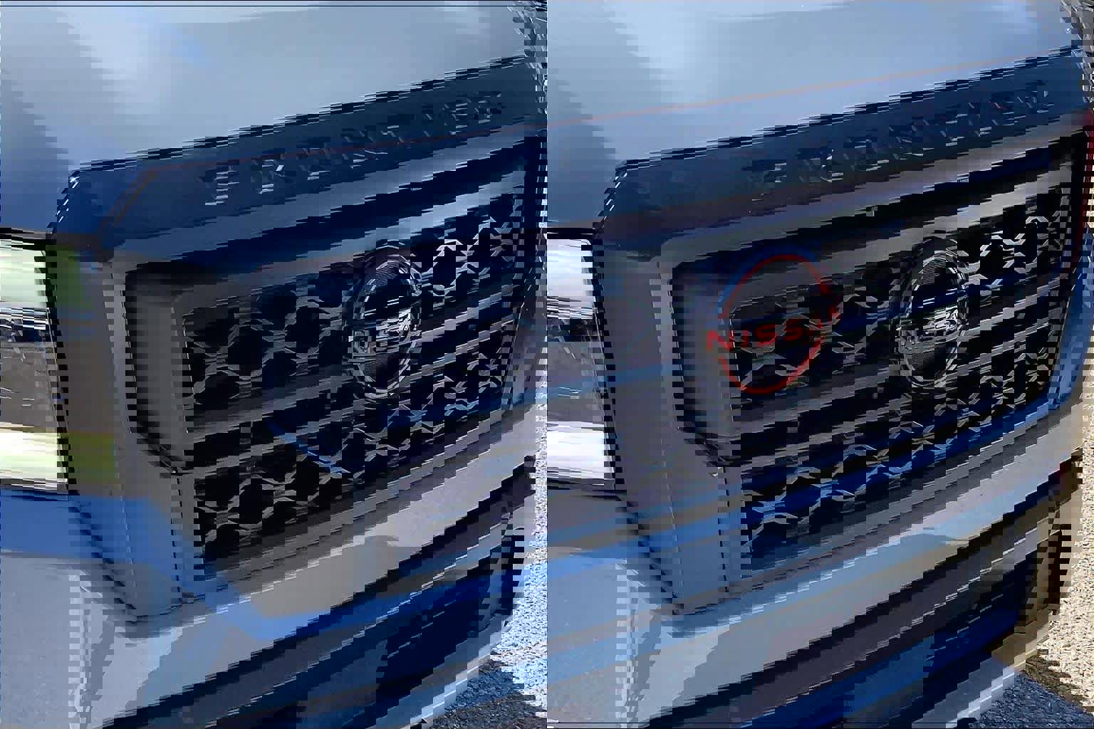 Used 2024 Nissan Frontier PRO-4X w/ Off-Road Protection Package image 29