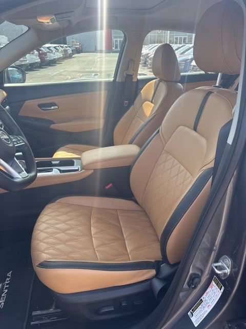 Certified 2025 Nissan Sentra SV w/ SV Premium Package image 9