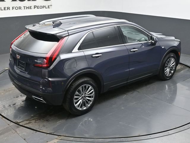 Used 2025 Cadillac XT4 Premium Luxury image 40