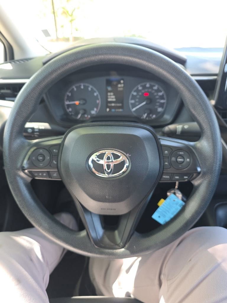 Used 2024 Toyota Corolla LE FWD image 8